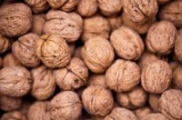 Components in walnuts cut cardiovascular disease risk